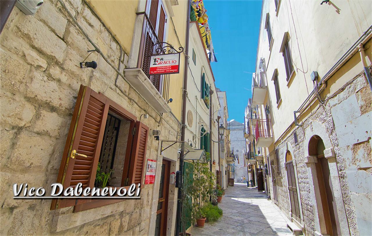 B&B Eraclio Suite Barletta Exterior foto